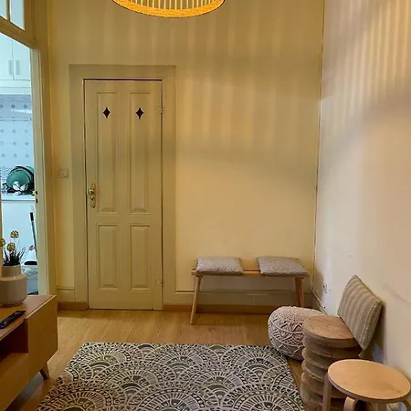 Teodora Hostel&suits Ostello Oporto