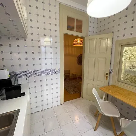 Teodora & Suits Hostel *